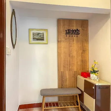 Bata - 1st Row To The Neretva River Apartament *