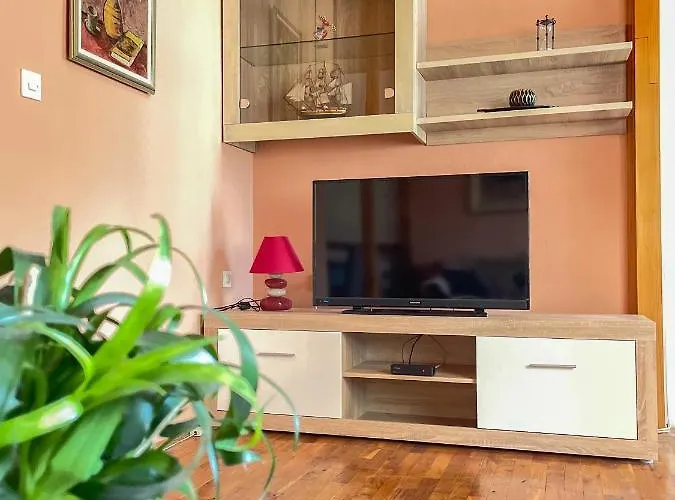 公寓 Bata - 1st Row To The Neretva River Opuzen (Dubrovnik-Neretva)