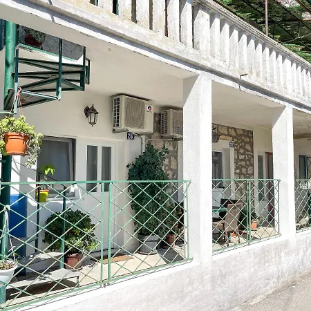 Bata - 1st Row To The Neretva River