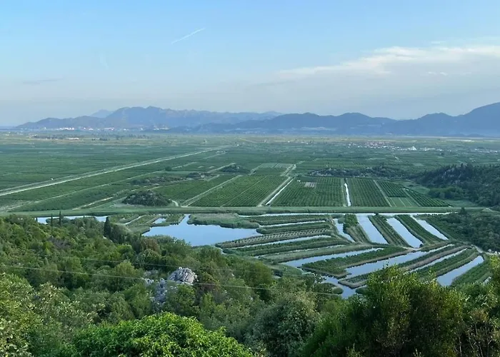 Apartamento Bata - 1st Row To The Neretva River *