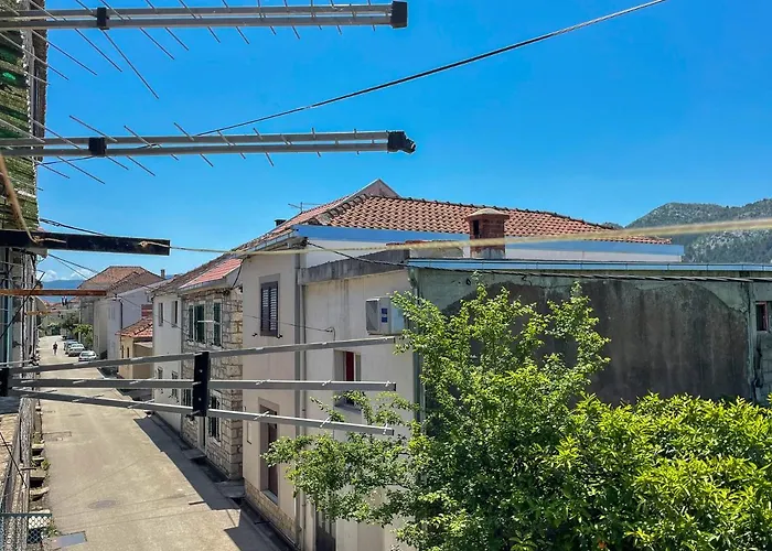 Bata - 1st Row To The Neretva River Apartamento