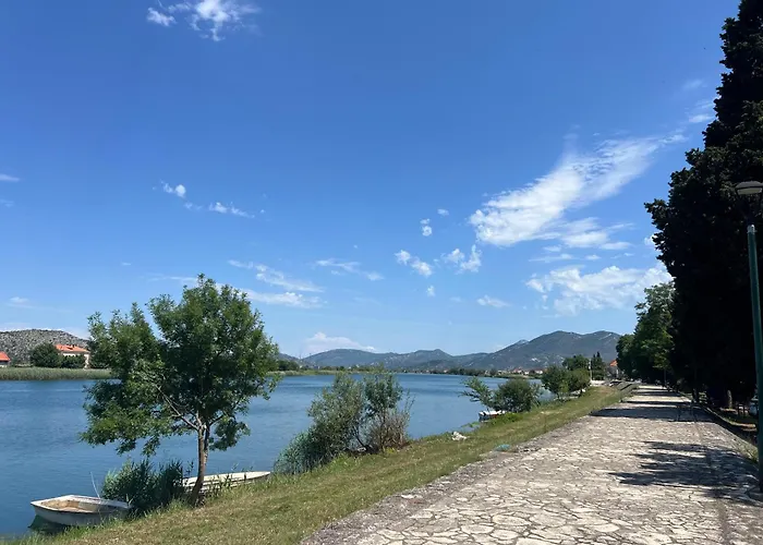 Bata - 1st Row To The Neretva River Apartamento Opuzen (Dubrovnik-Neretva)